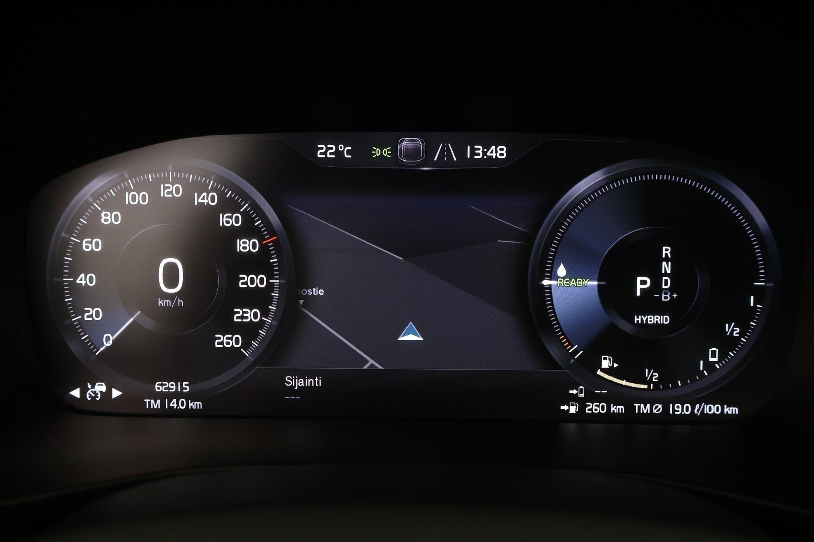 VOLVO XC40 2021