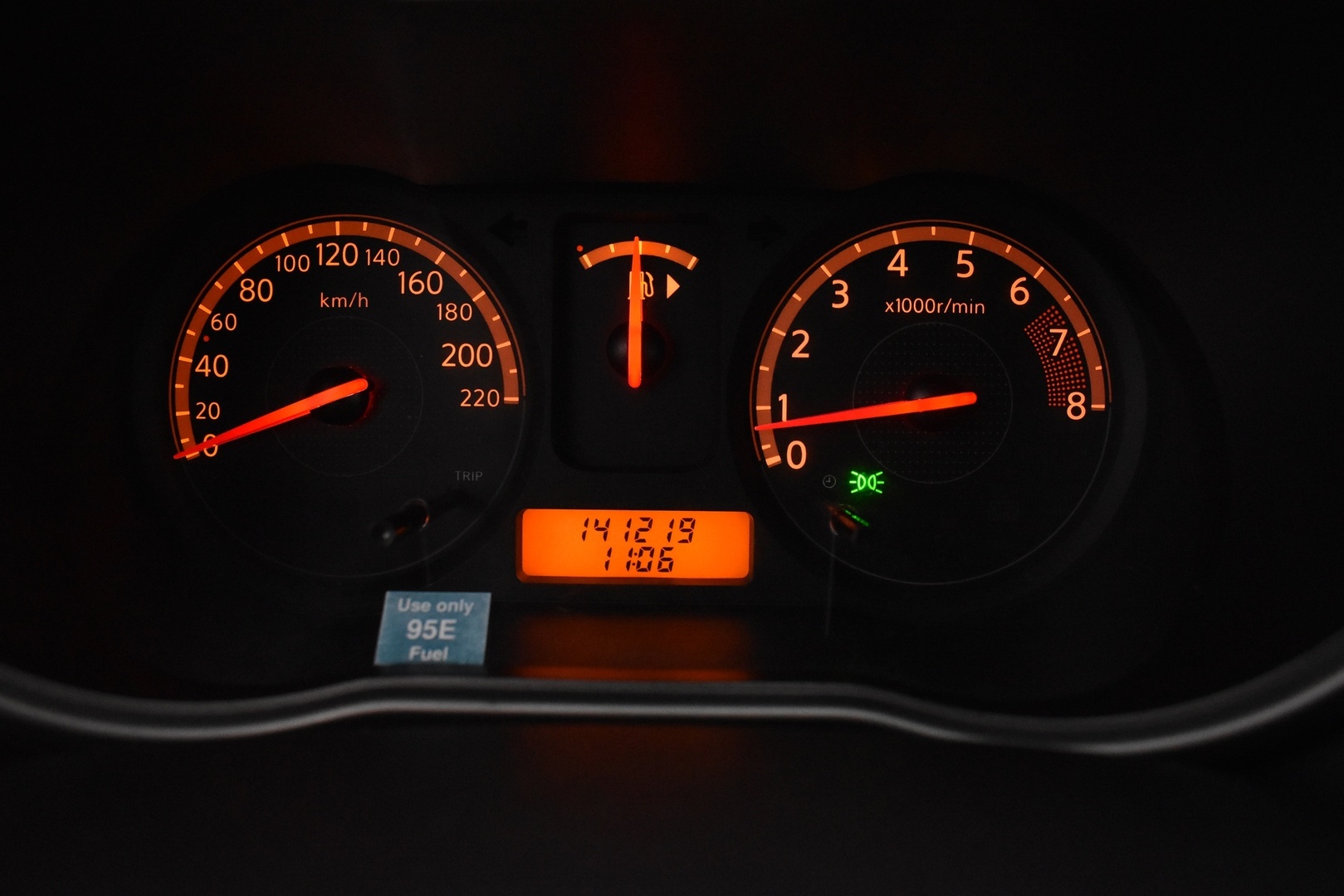 NISSAN Note 2006