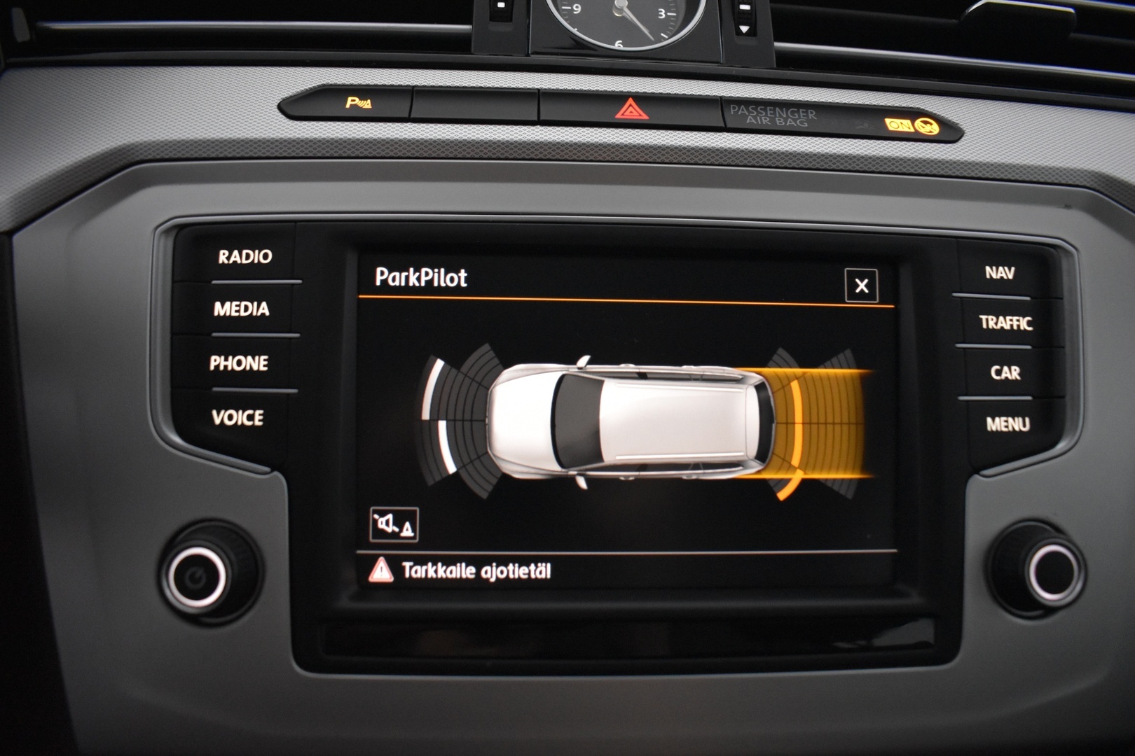 VOLKSWAGEN Passat 2016