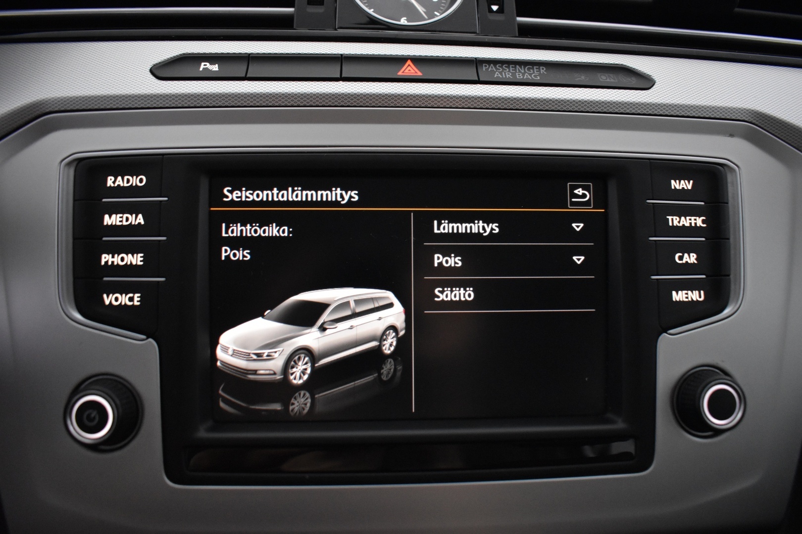 VOLKSWAGEN Passat 2016