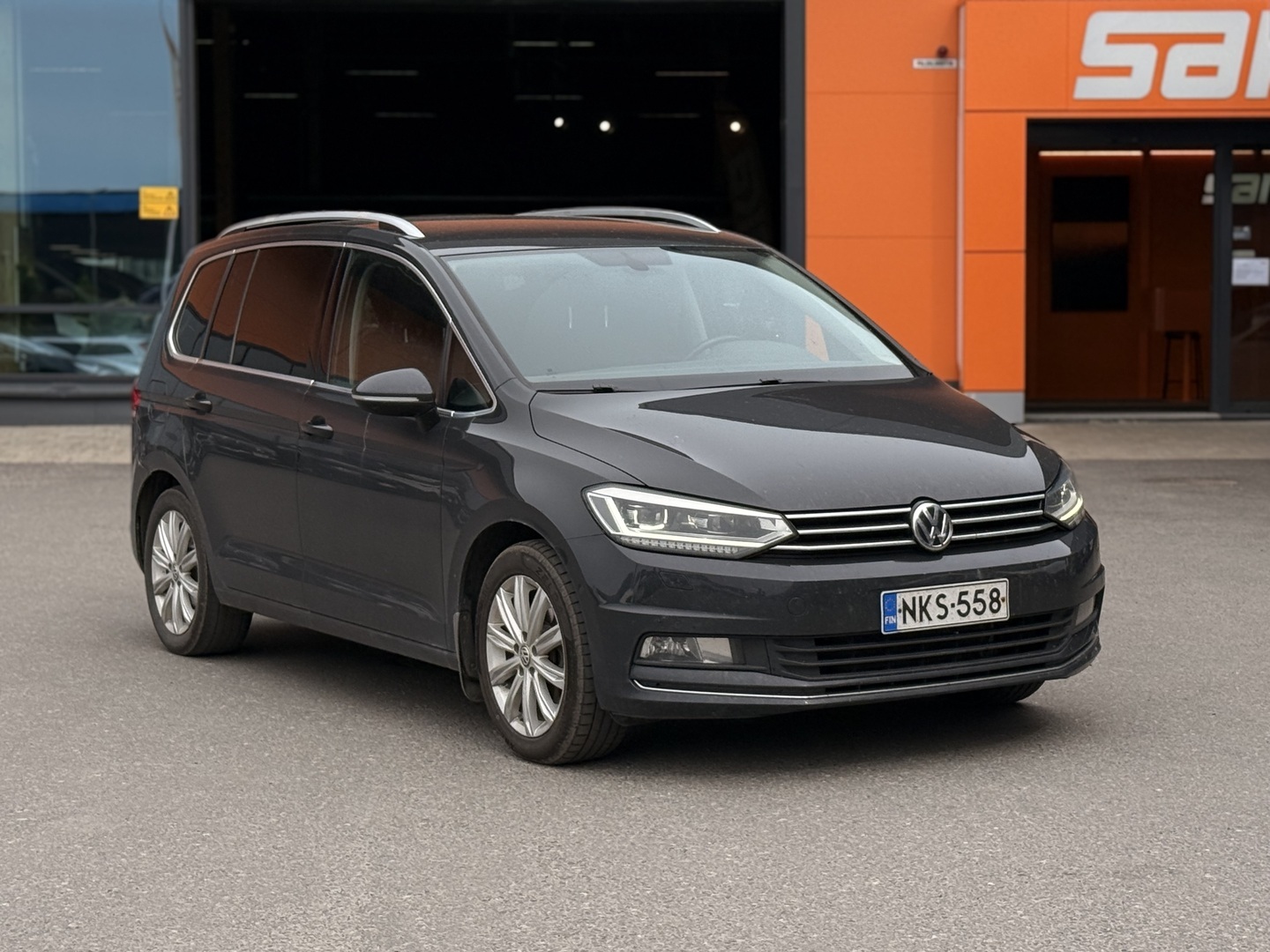 VOLKSWAGEN Touran 2017