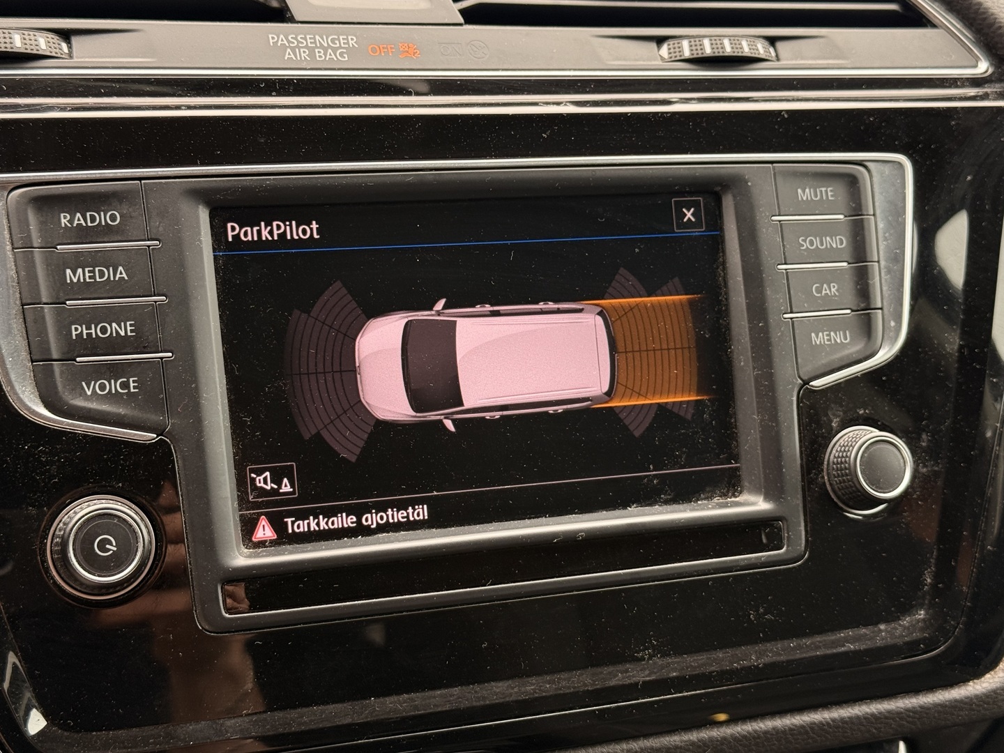 VOLKSWAGEN Touran 2017