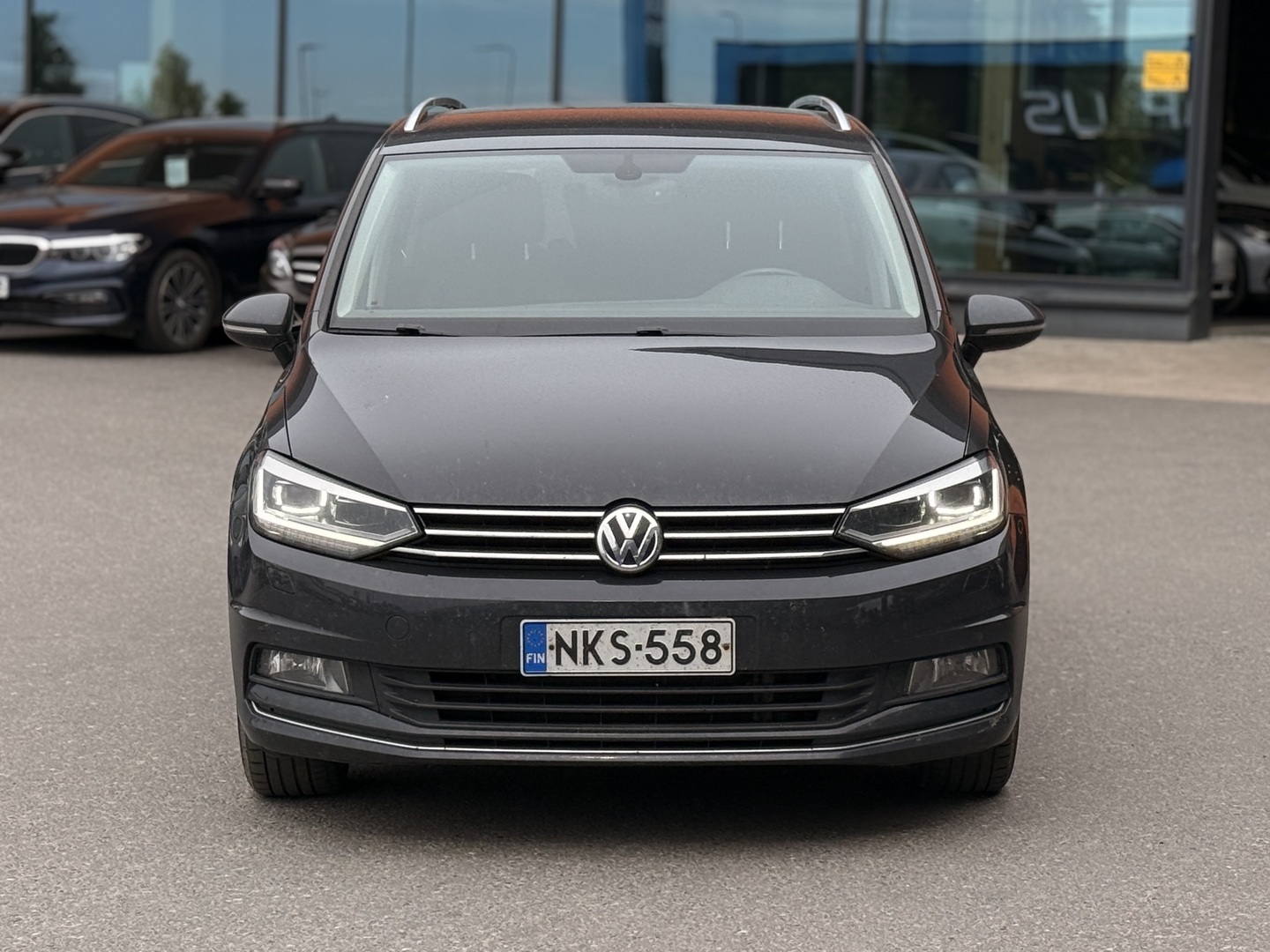 VOLKSWAGEN Touran 2017