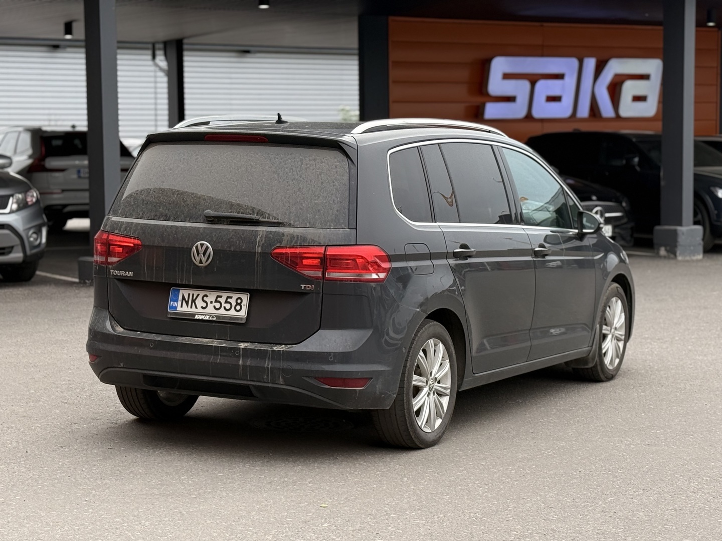 VOLKSWAGEN Touran 2017