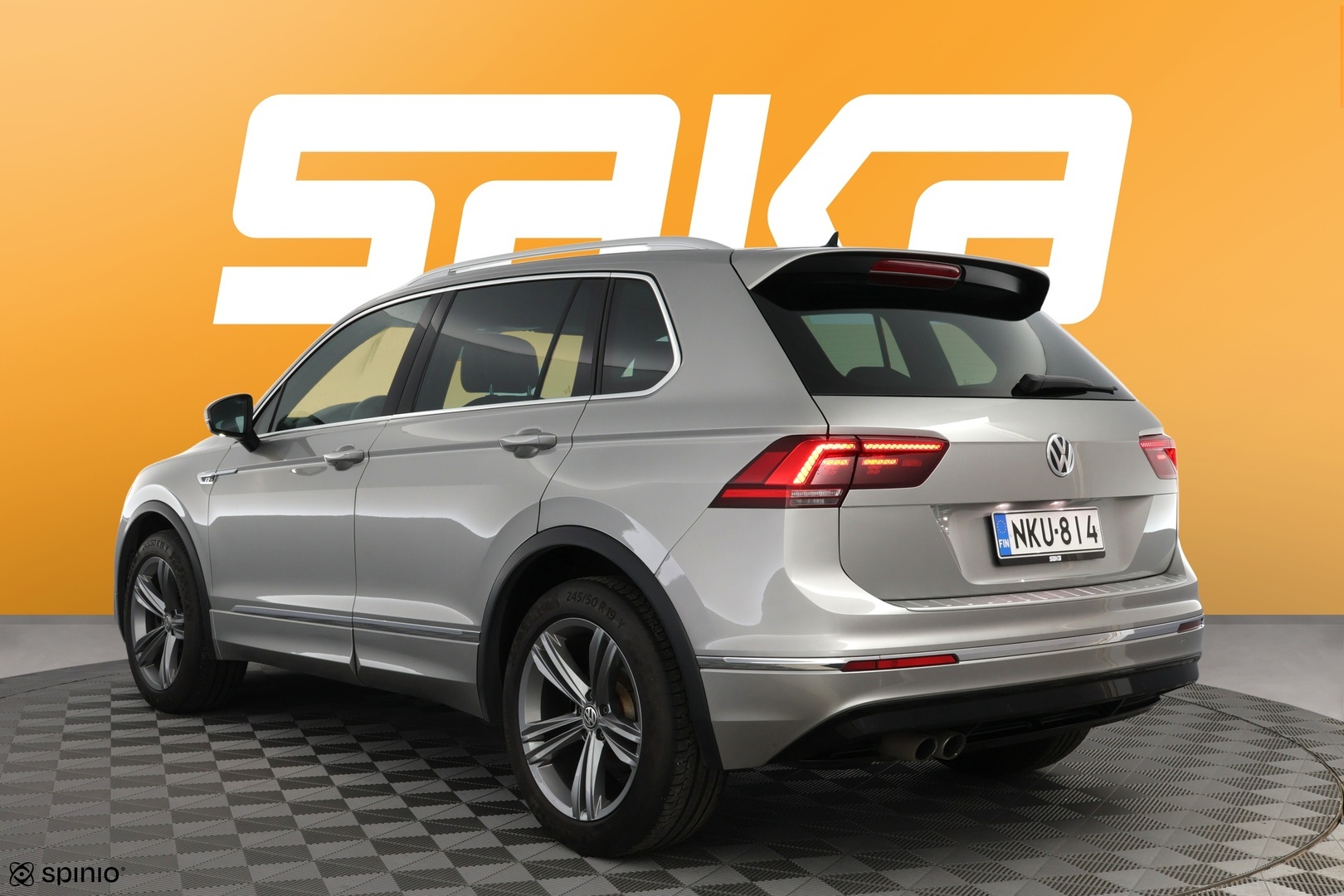 VOLKSWAGEN Tiguan 2017