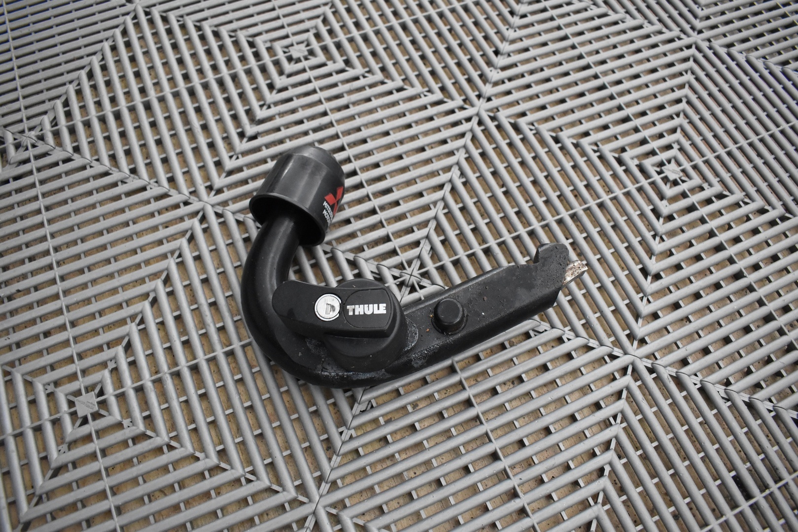 MITSUBISHI Outlander PHEV 2014