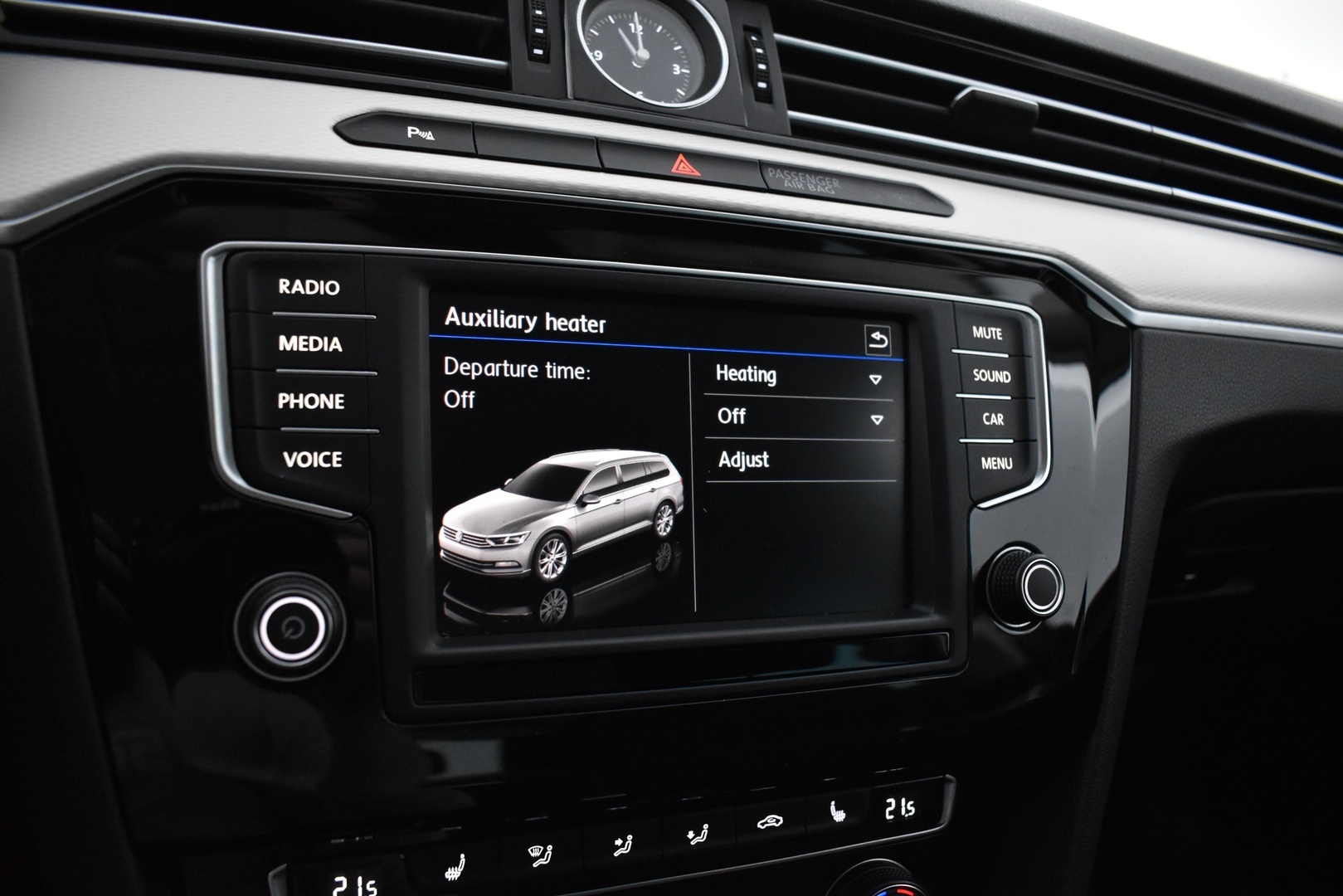 VOLKSWAGEN Passat 2017