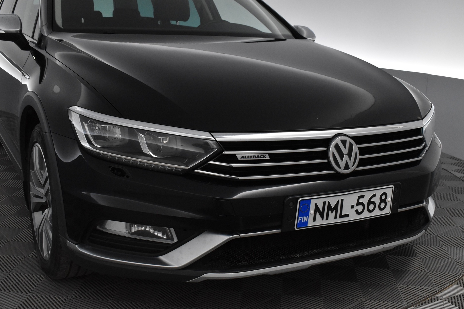 VOLKSWAGEN Passat 2017