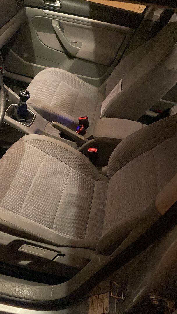 VOLKSWAGEN Golf 2008