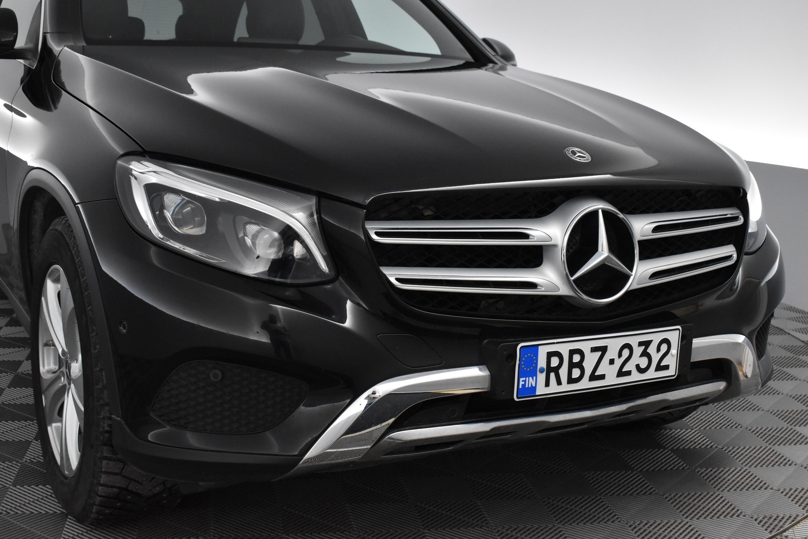 MERCEDES-BENZ GLC 2017