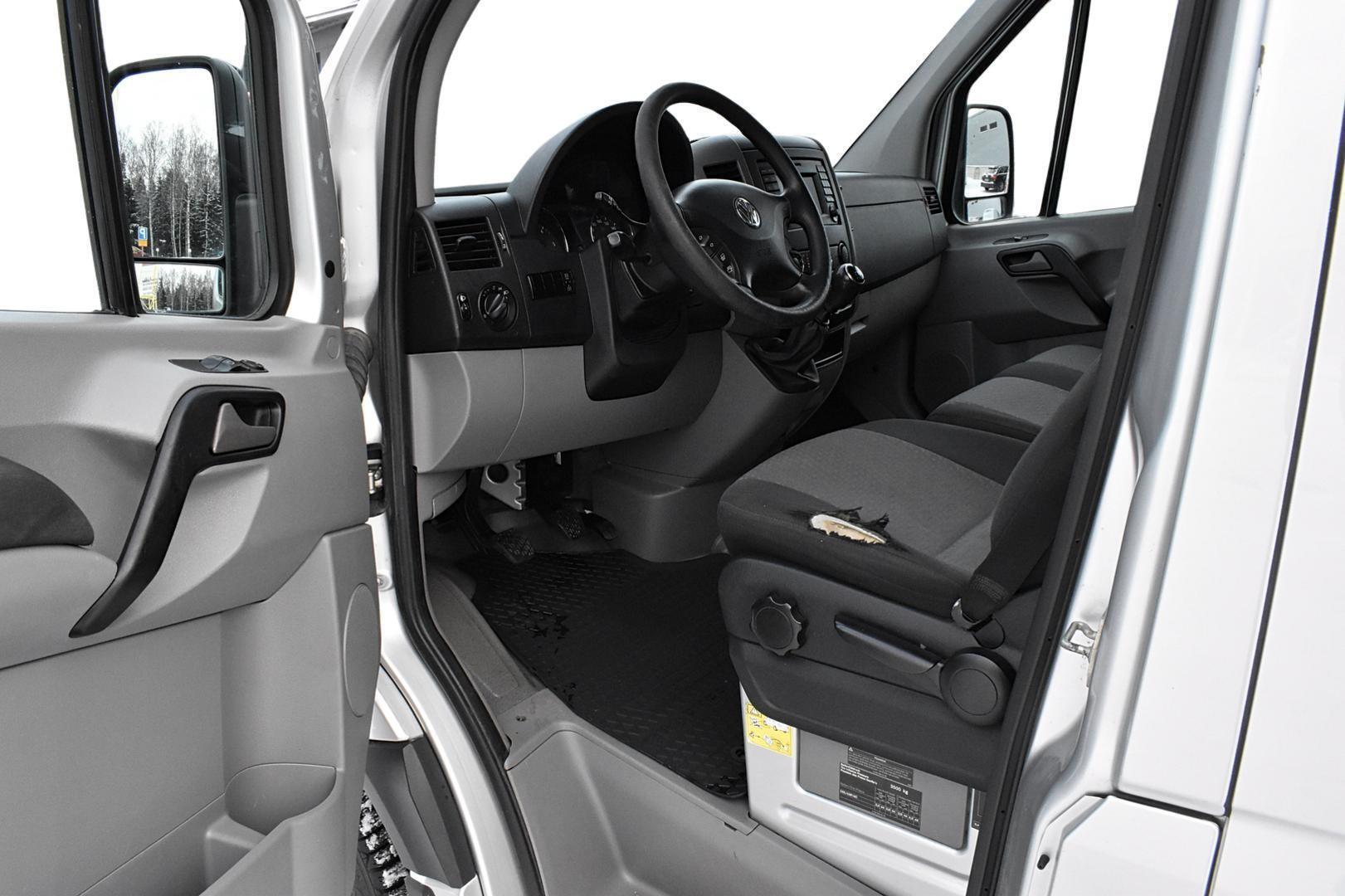 VOLKSWAGEN Crafter 2015