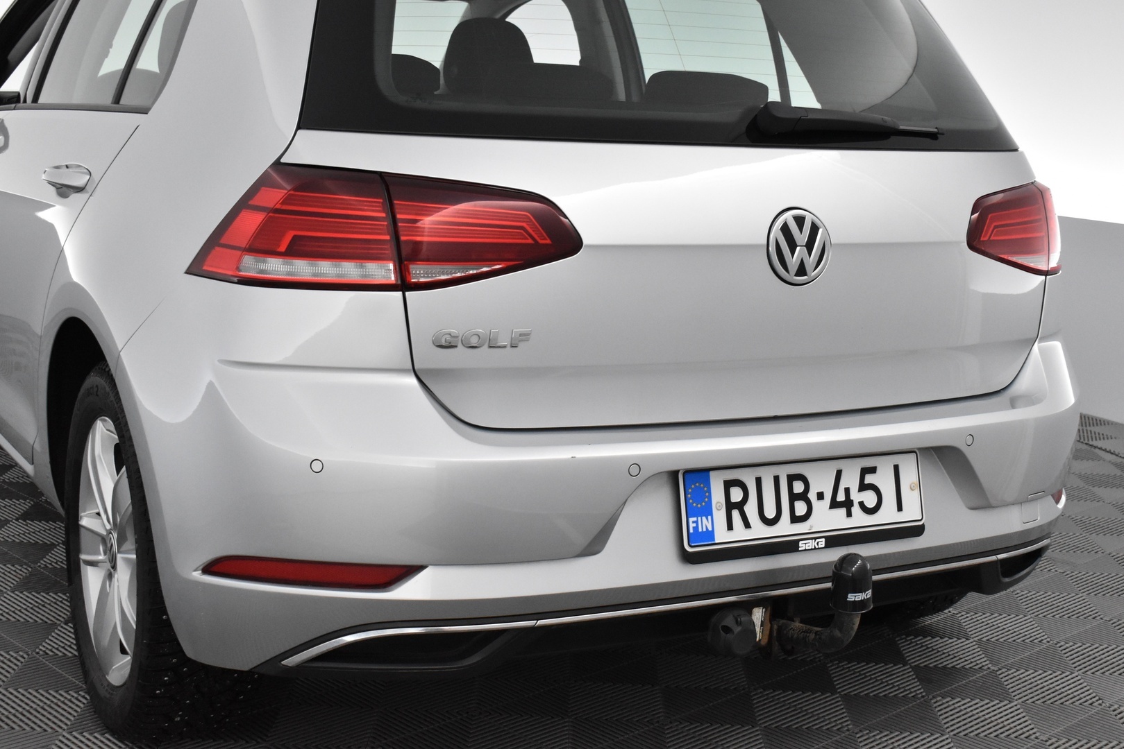 VOLKSWAGEN Golf 2019