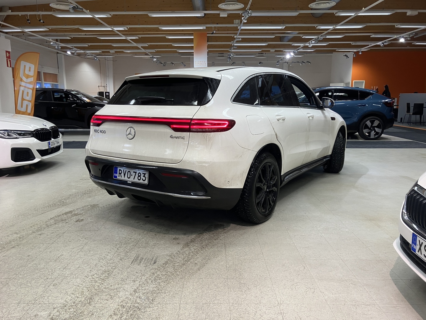 MERCEDES-BENZ EQC 2021