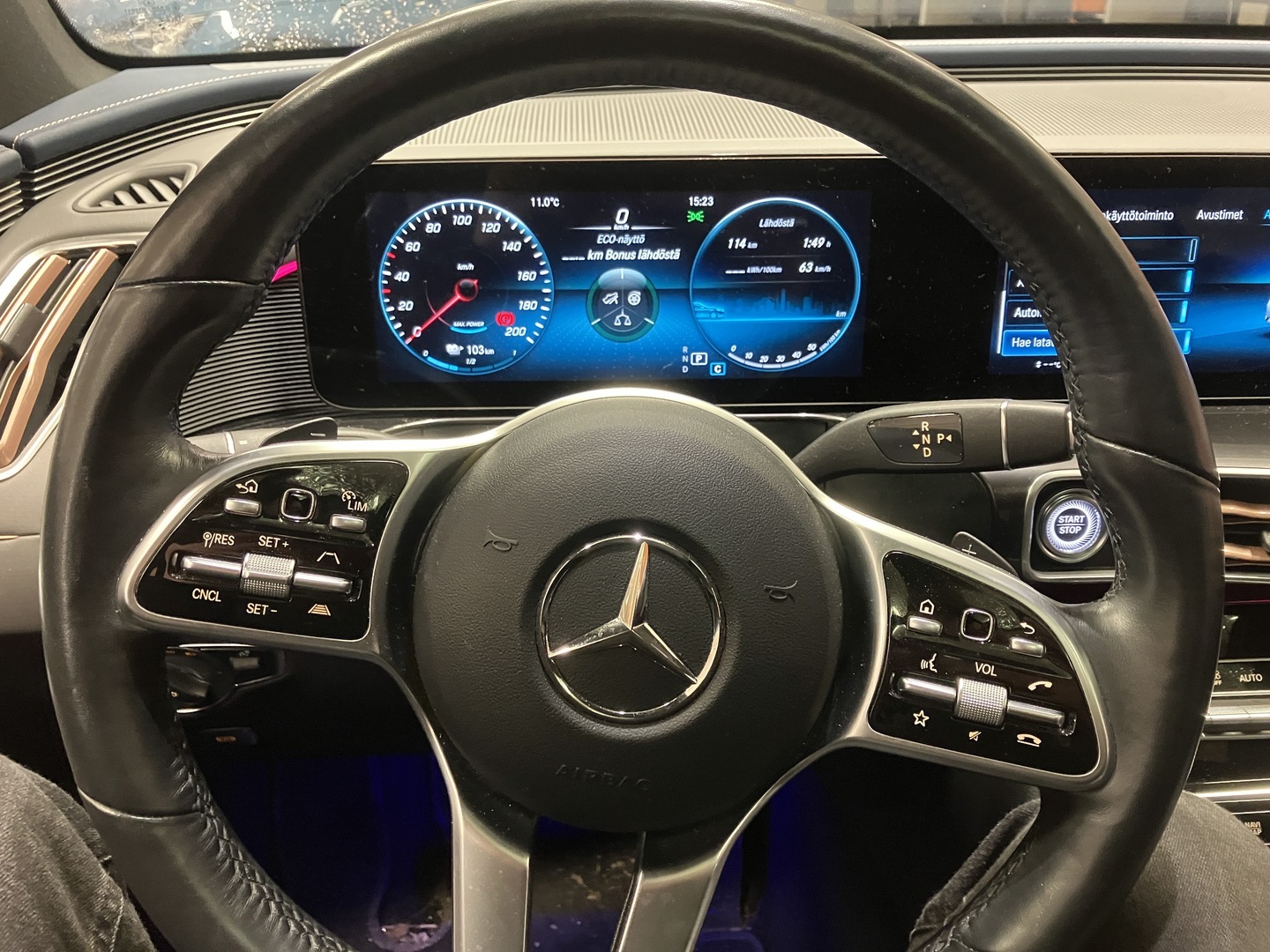 MERCEDES-BENZ EQC 2021