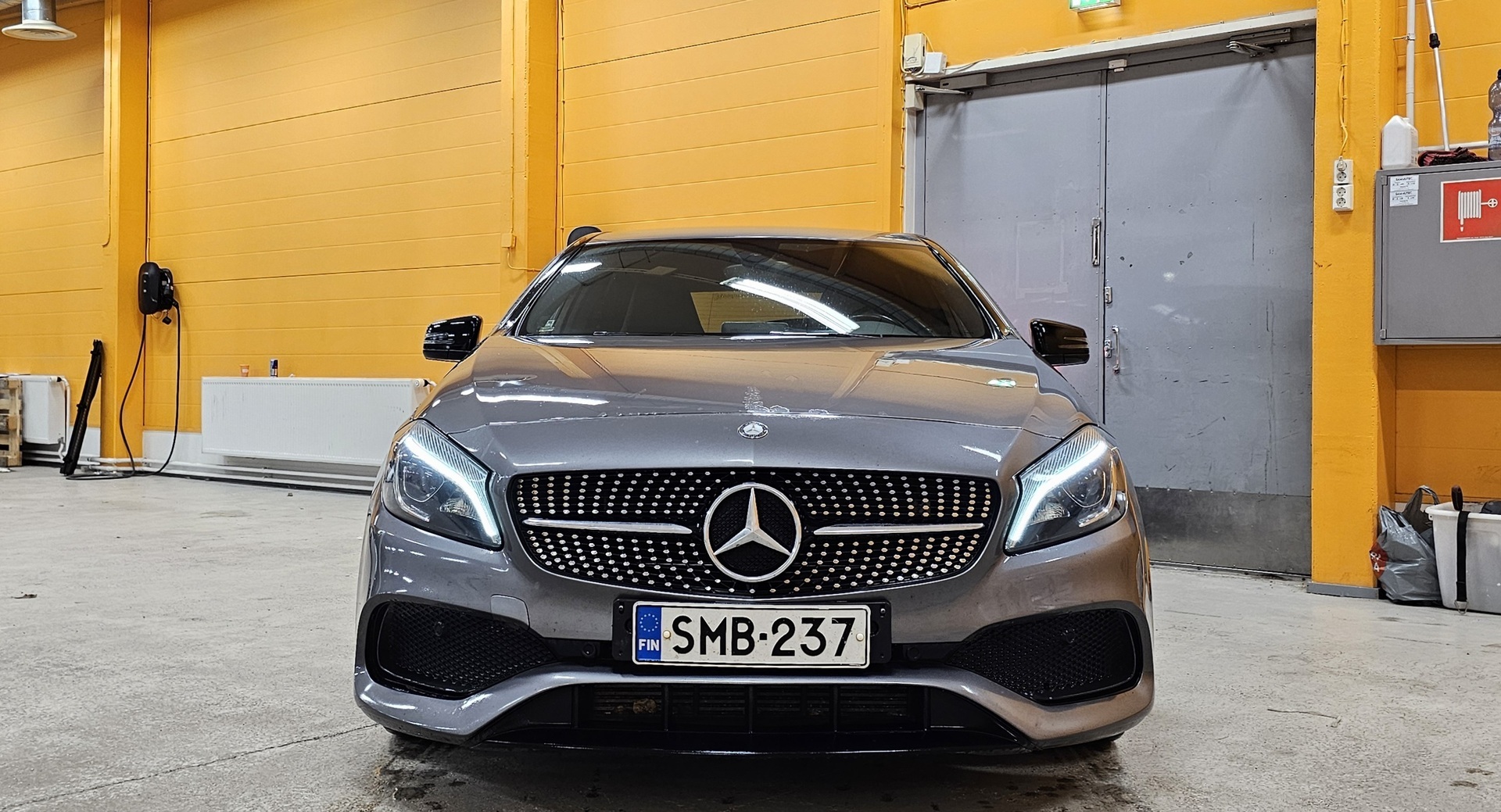 MERCEDES-BENZ A 2017