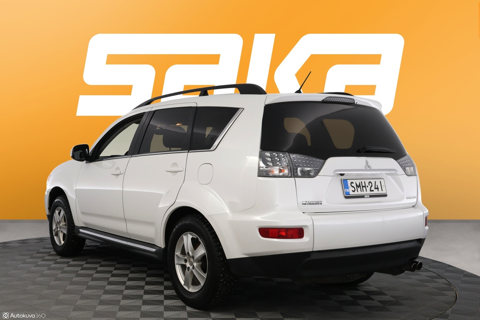 MITSUBISHI Outlander 2011
