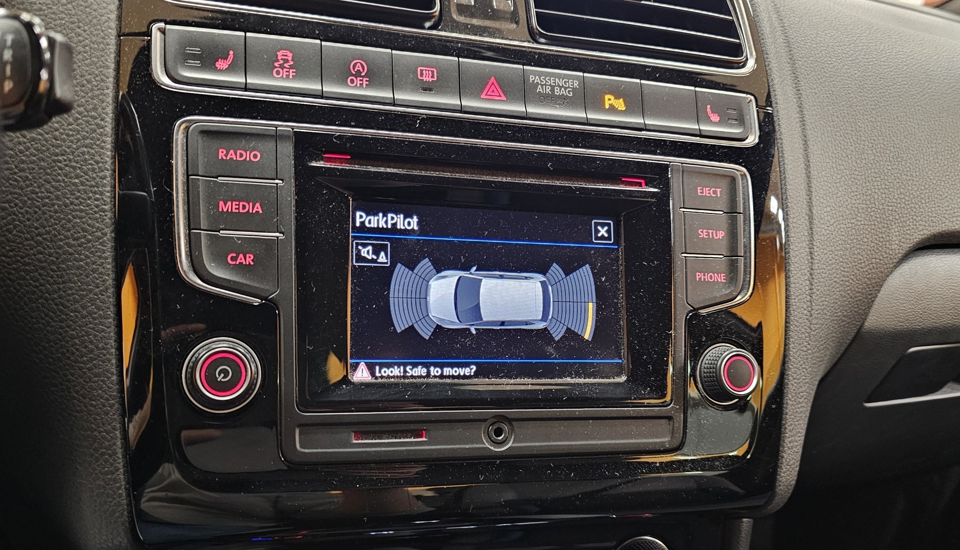 VOLKSWAGEN Polo 2017