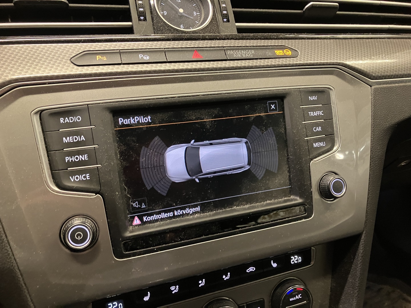 VOLKSWAGEN Passat 2016