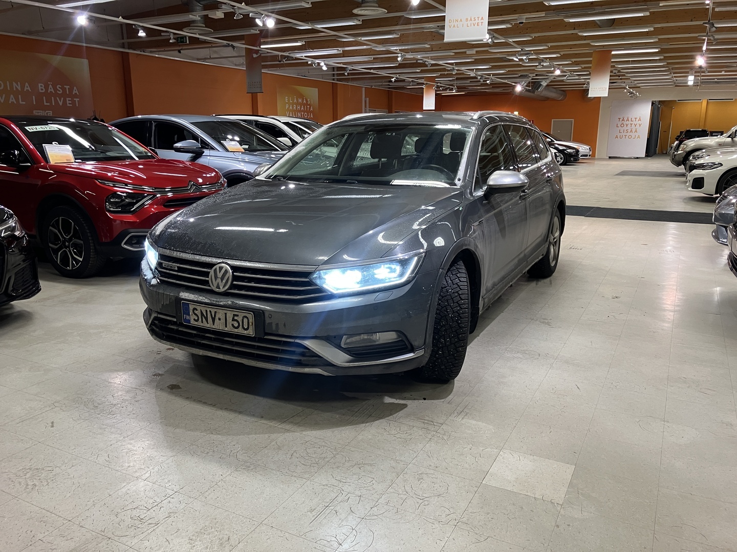 VOLKSWAGEN Passat 2016