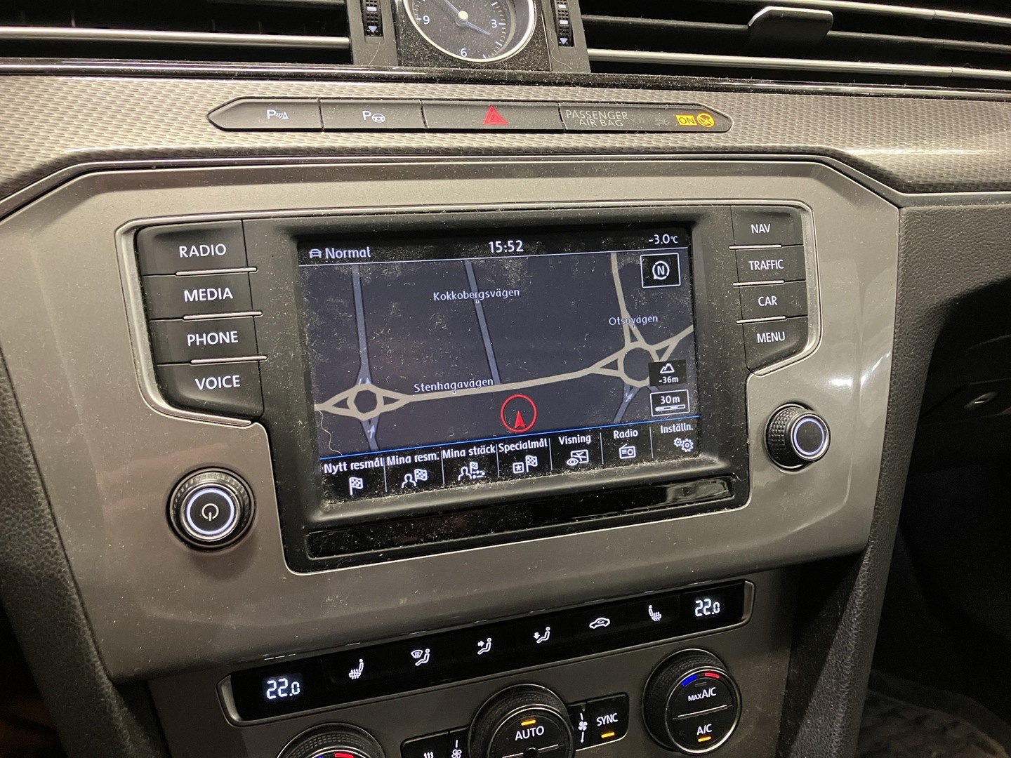 VOLKSWAGEN Passat 2016