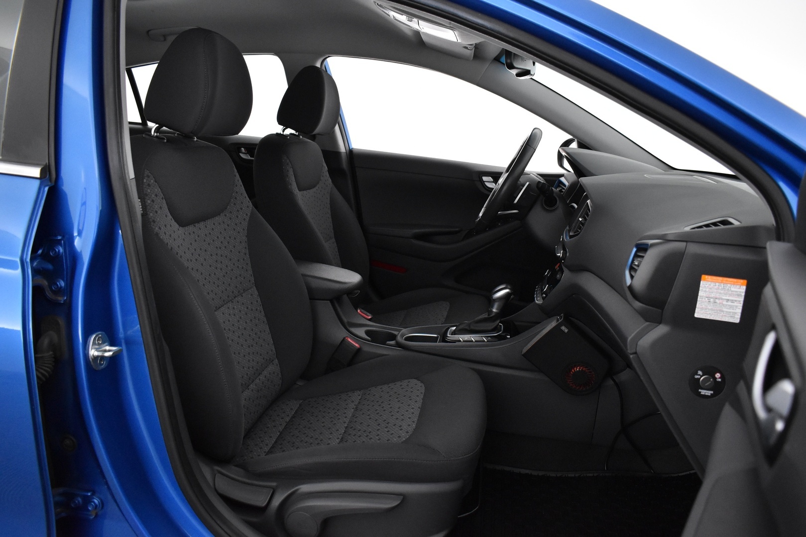 HYUNDAI IONIQ PLUG-IN 2017