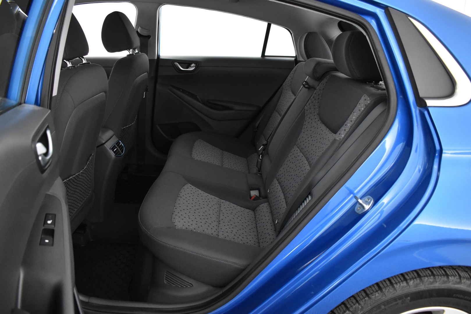 HYUNDAI IONIQ PLUG-IN 2017