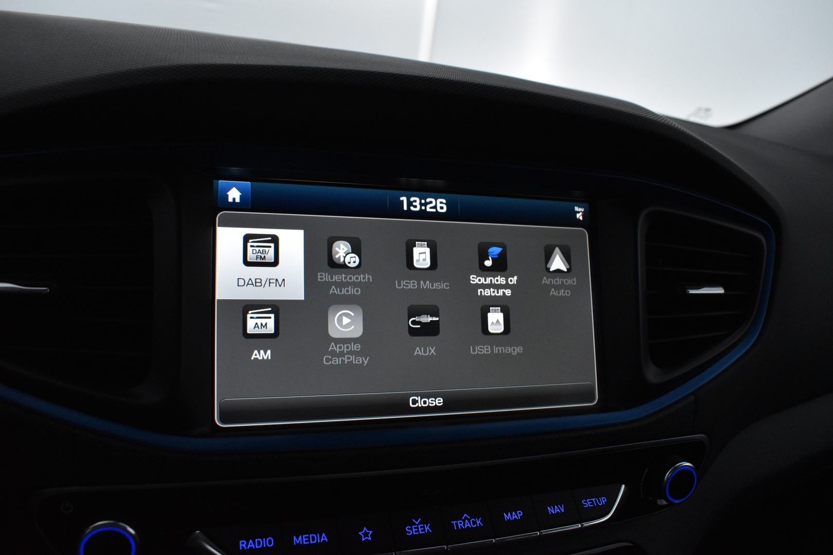 HYUNDAI IONIQ PLUG-IN 2017