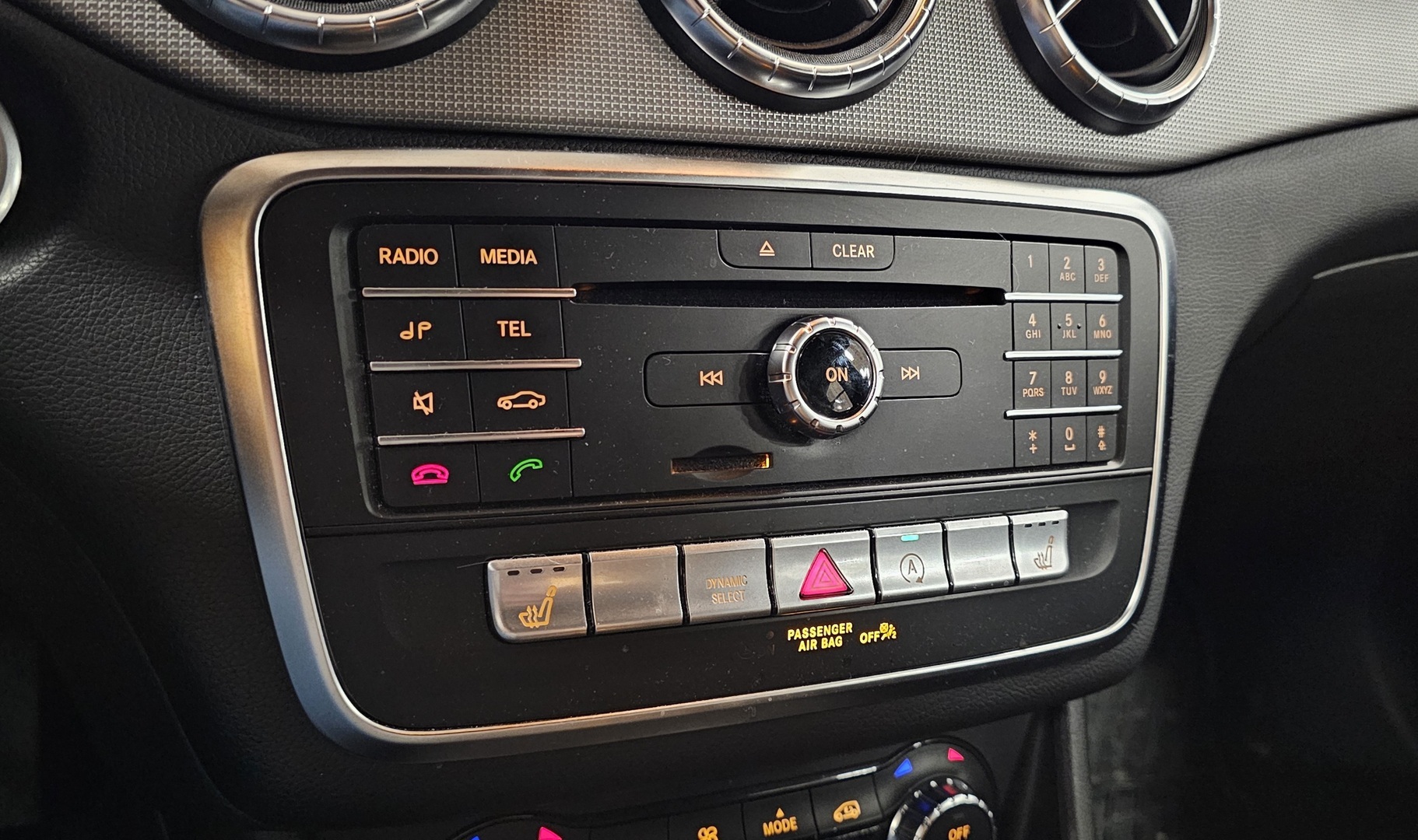 MERCEDES-BENZ CLA 2019