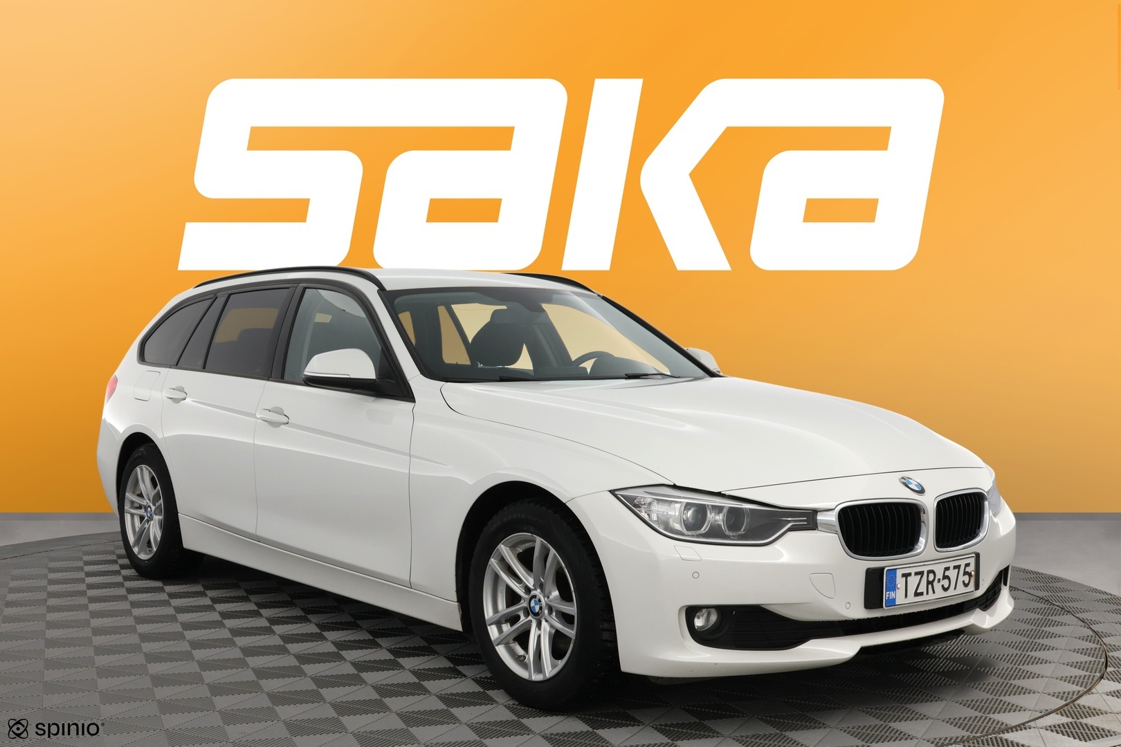 BMW 318 2015