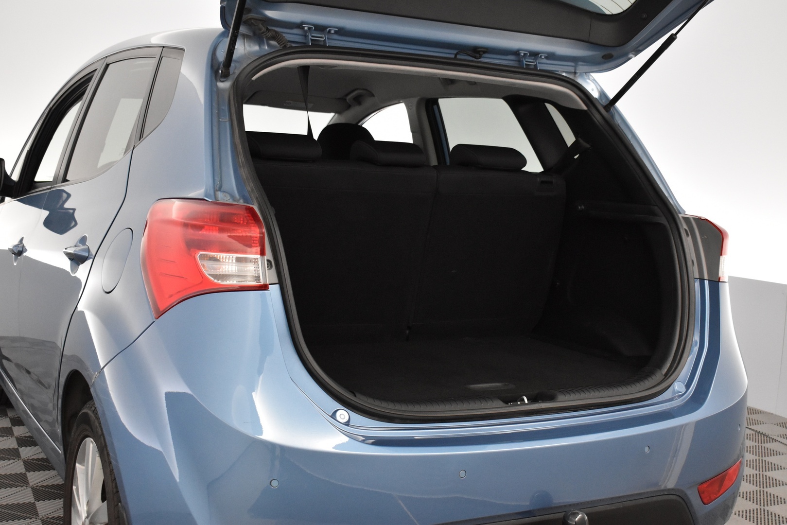 HYUNDAI ix20 2012