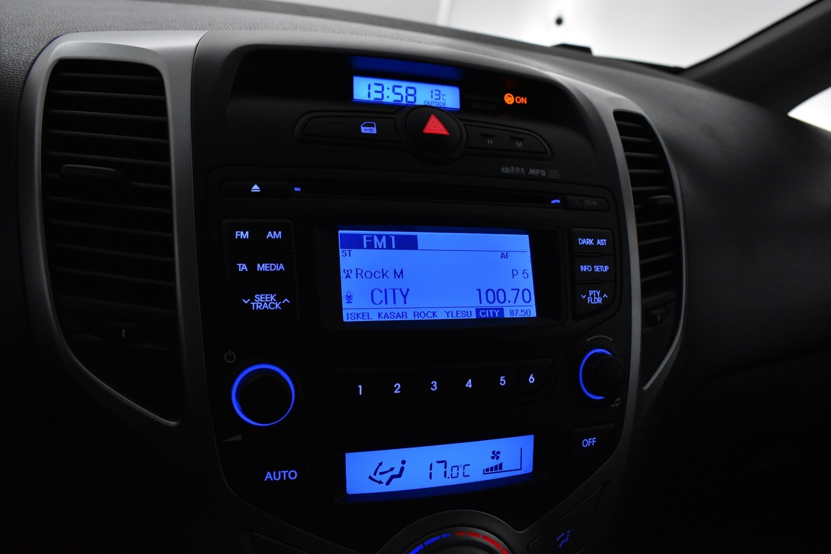 HYUNDAI ix20 2012