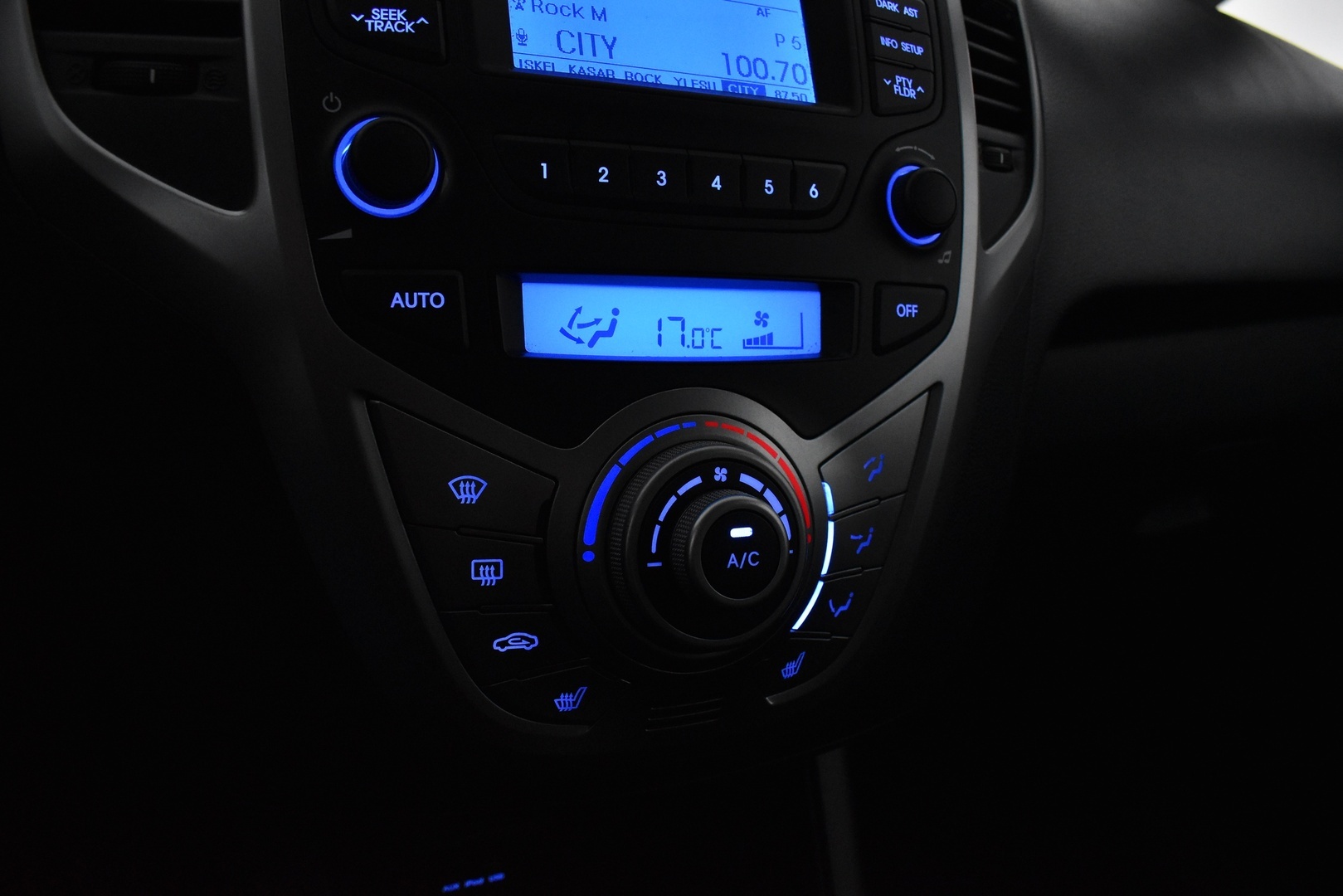 HYUNDAI ix20 2012