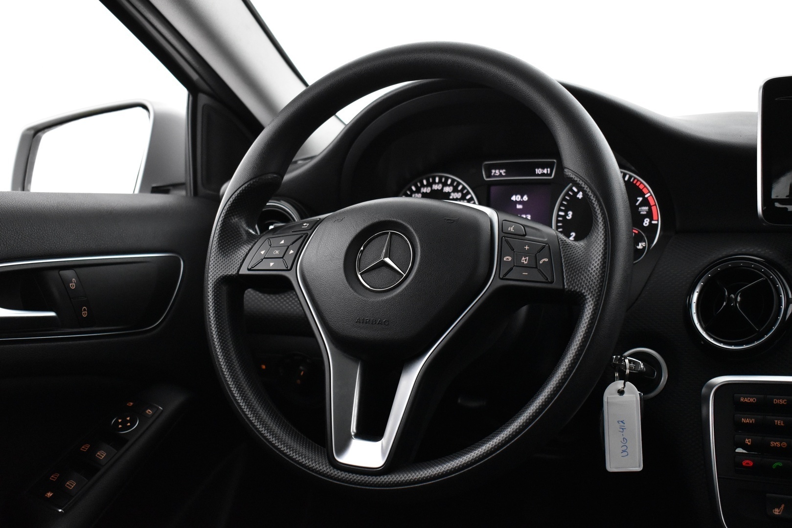 MERCEDES-BENZ A 2013