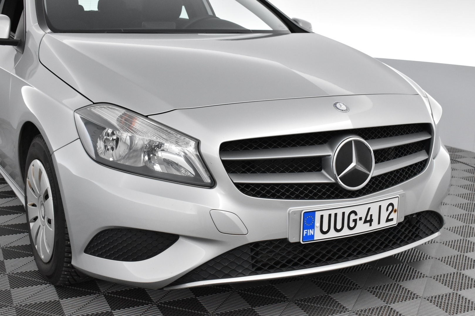 MERCEDES-BENZ A 2013