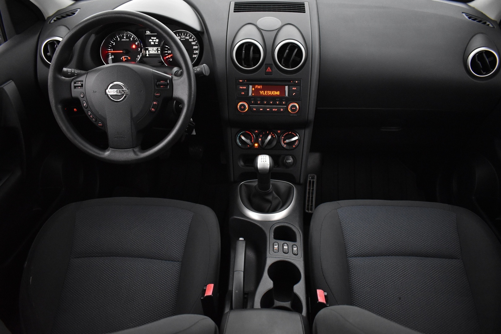 NISSAN Qashqai 2013