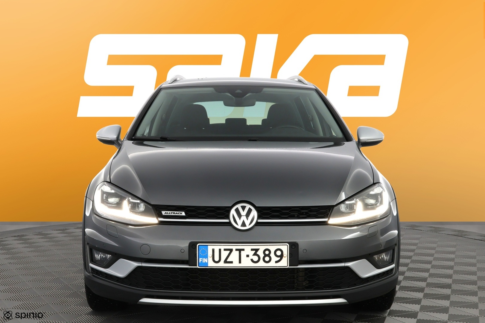 VOLKSWAGEN Golf 2017