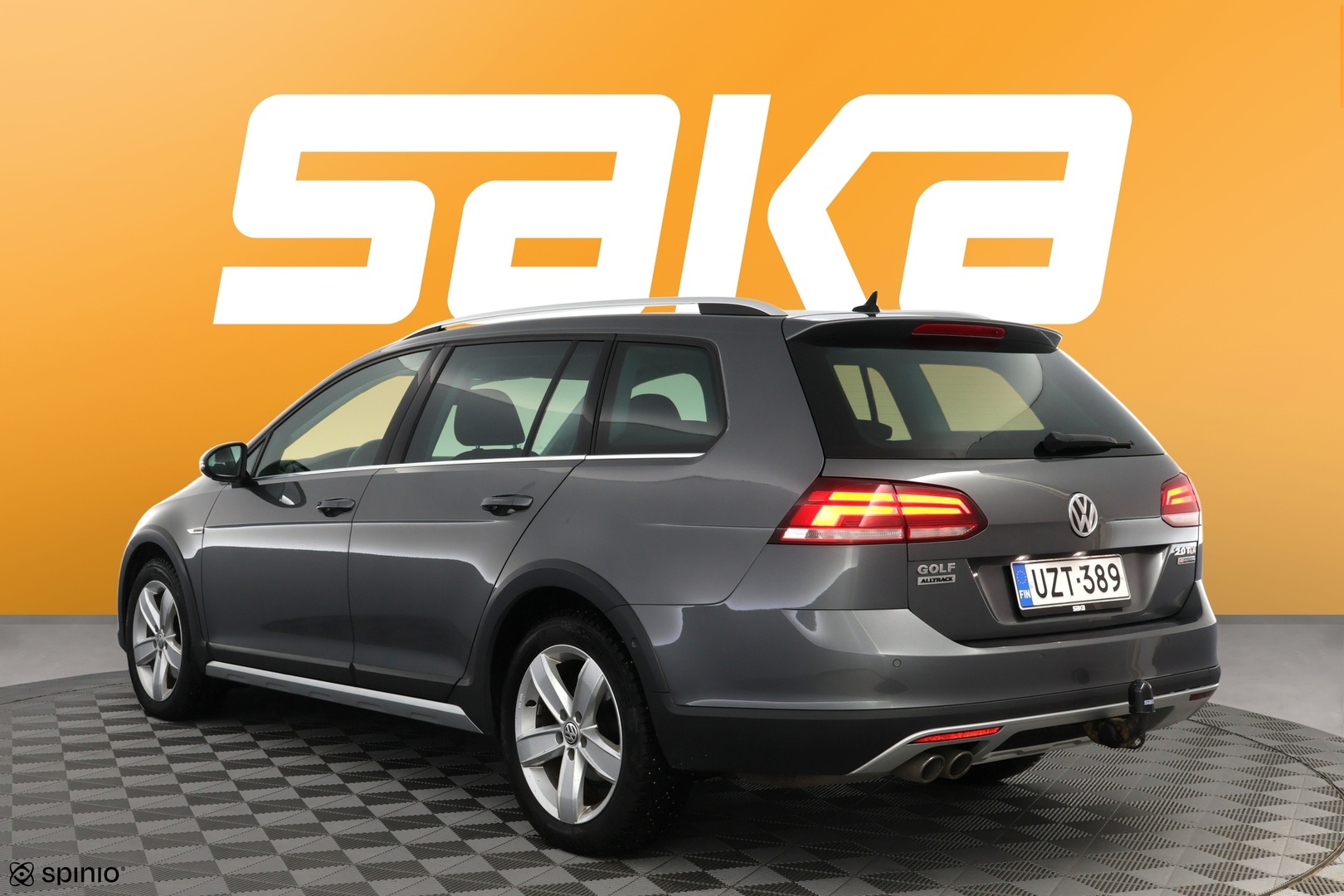 VOLKSWAGEN Golf 2017