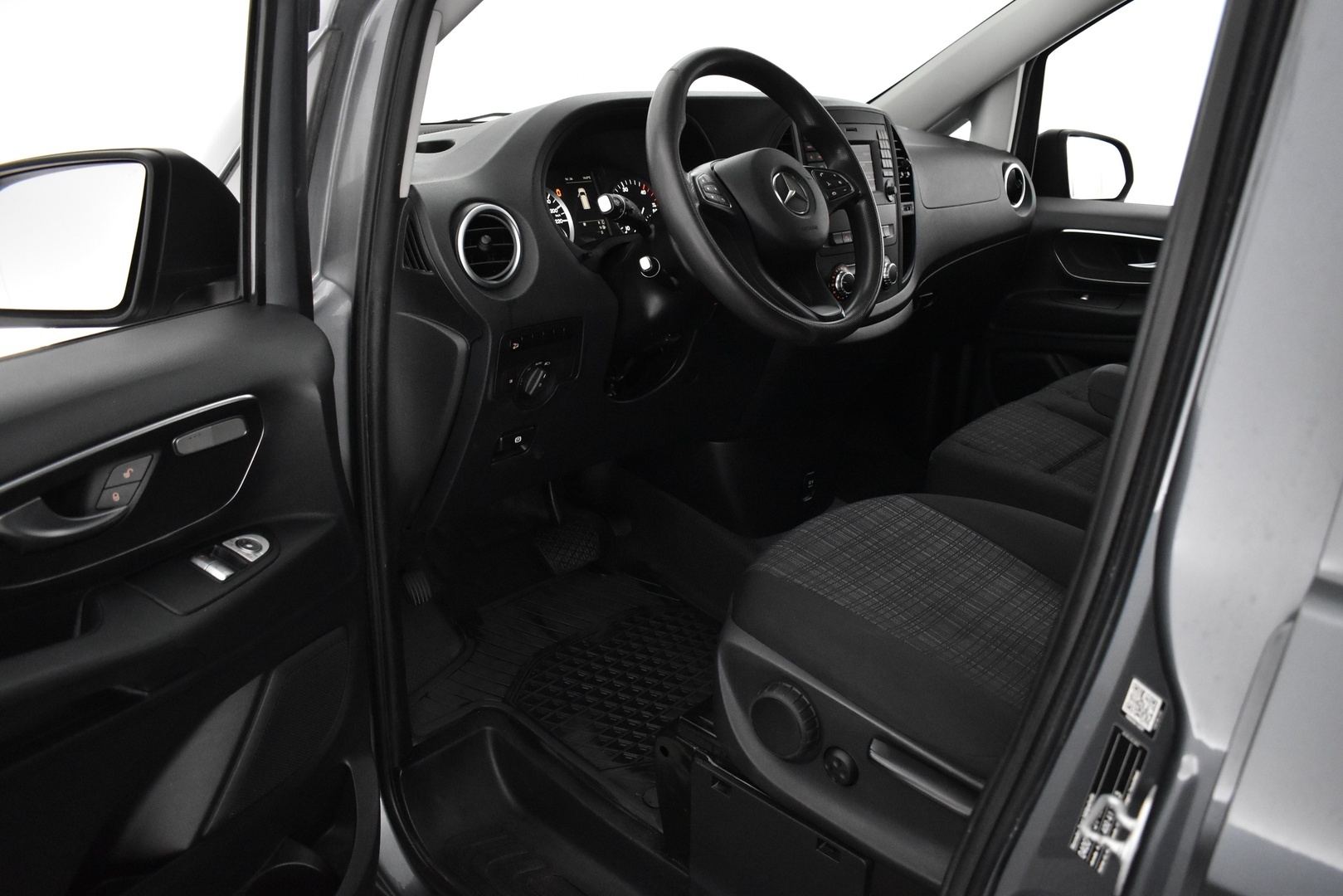 MERCEDES-BENZ Vito 2016