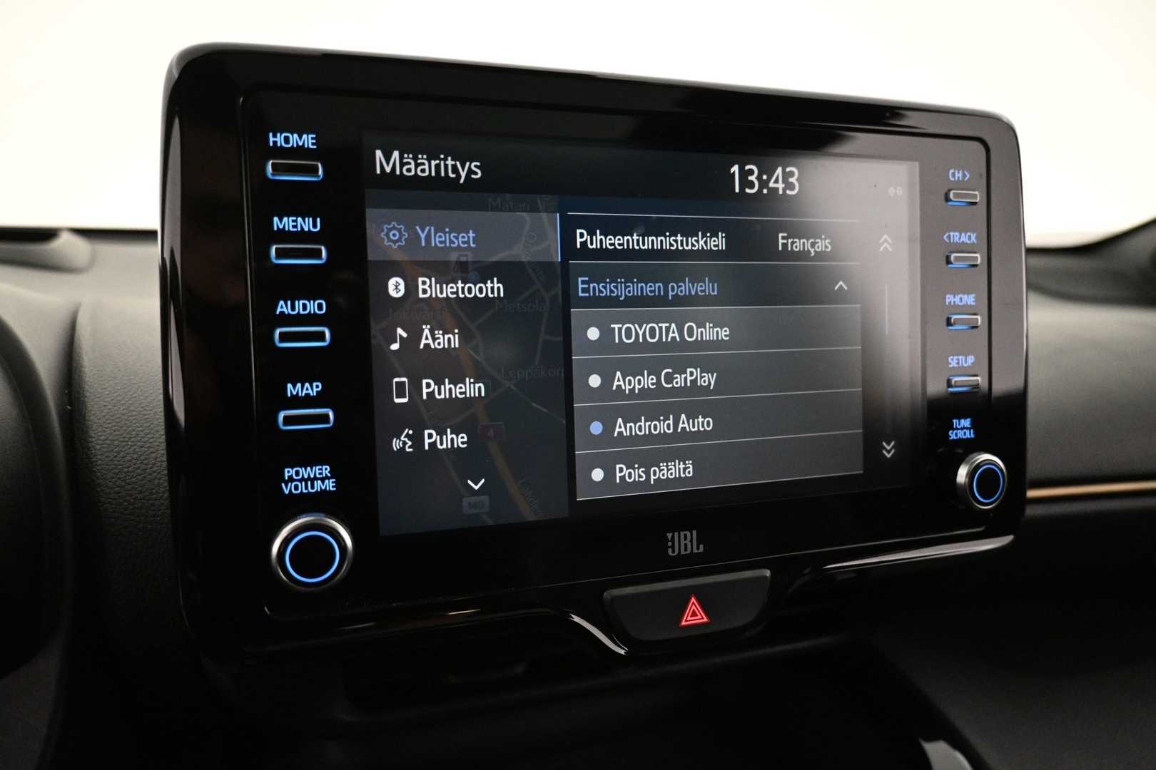 TOYOTA Yaris Cross 2021