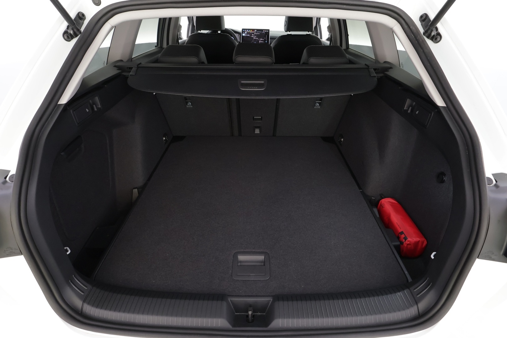 VOLKSWAGEN Golf 2026