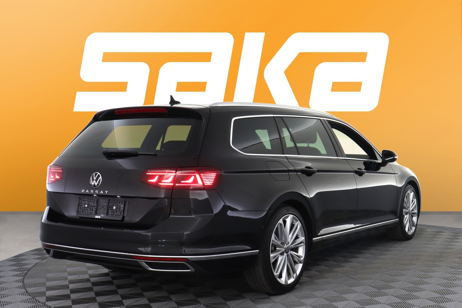 VOLKSWAGEN Passat 2022