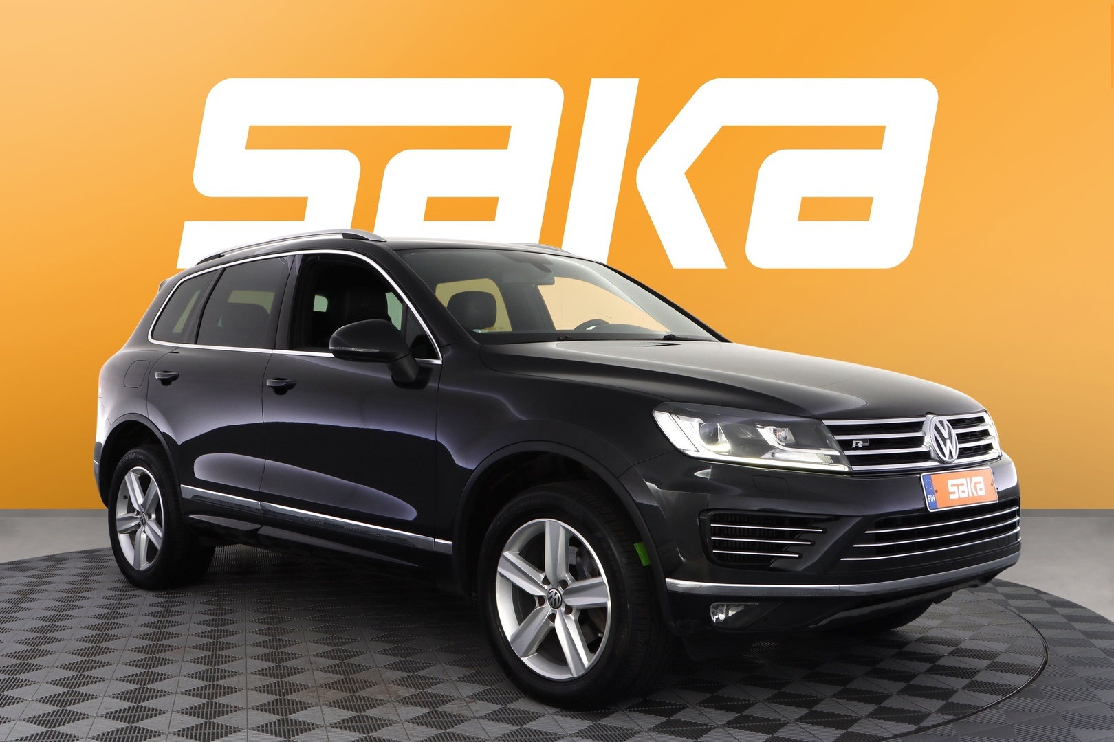 VOLKSWAGEN Touareg 2015