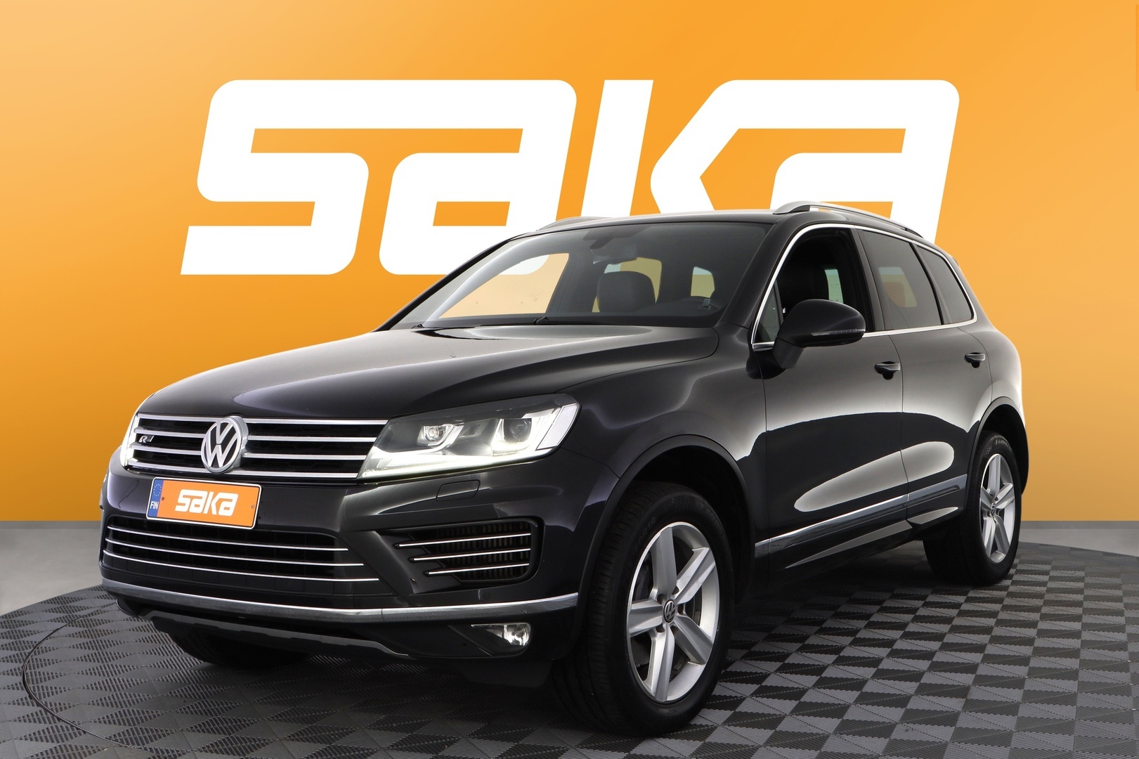 VOLKSWAGEN Touareg 2015