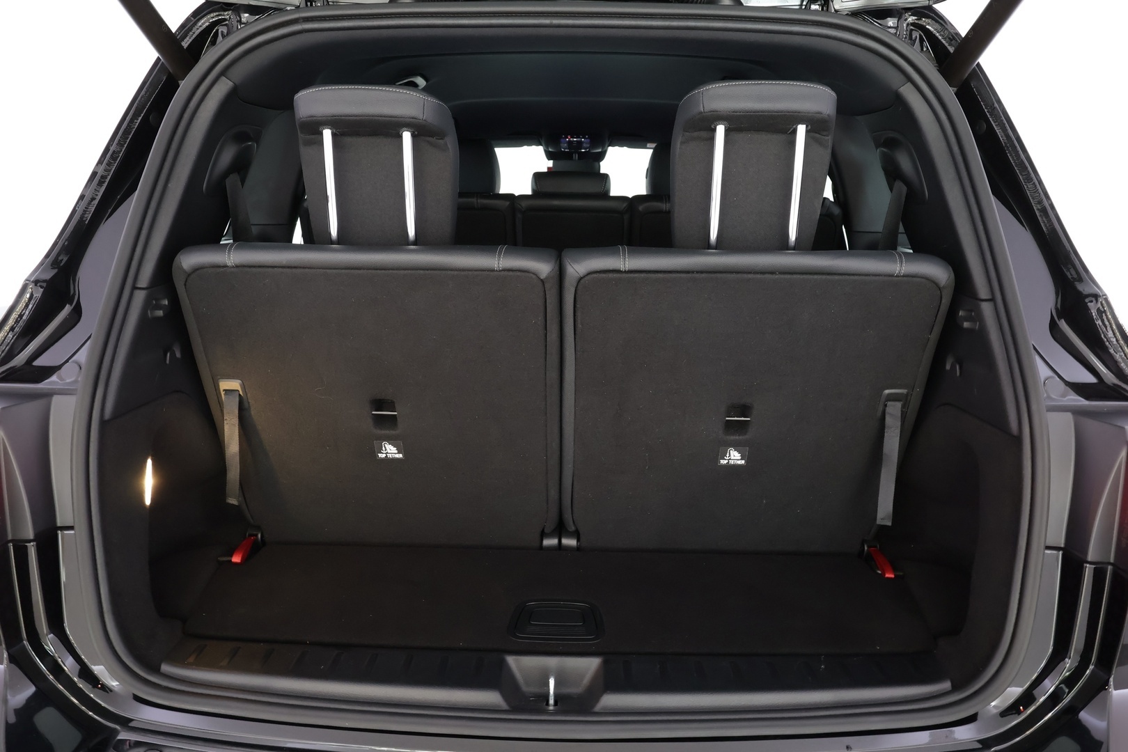 MERCEDES-BENZ EQB 2023