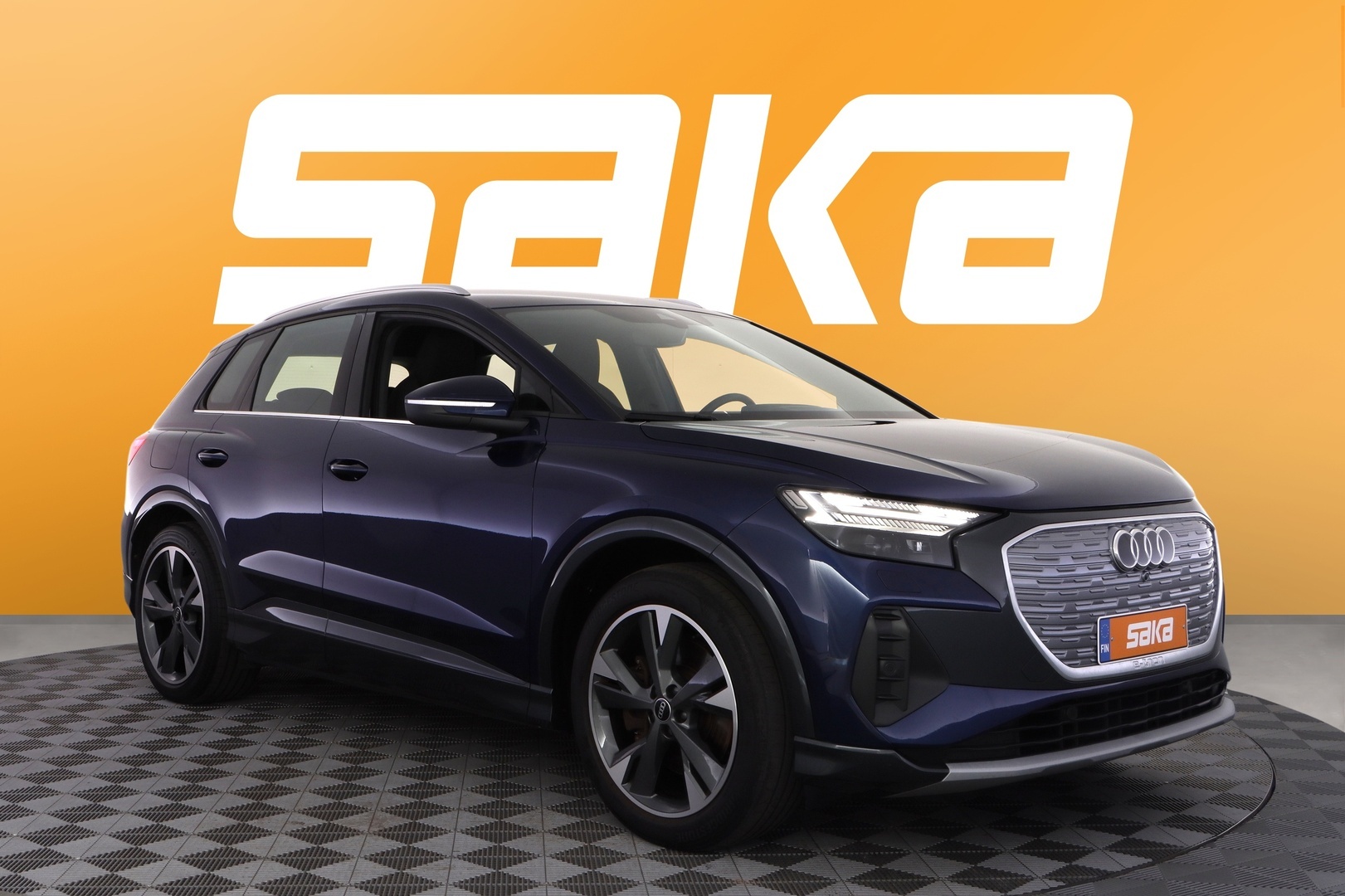 AUDI Q4 e-tron 2022