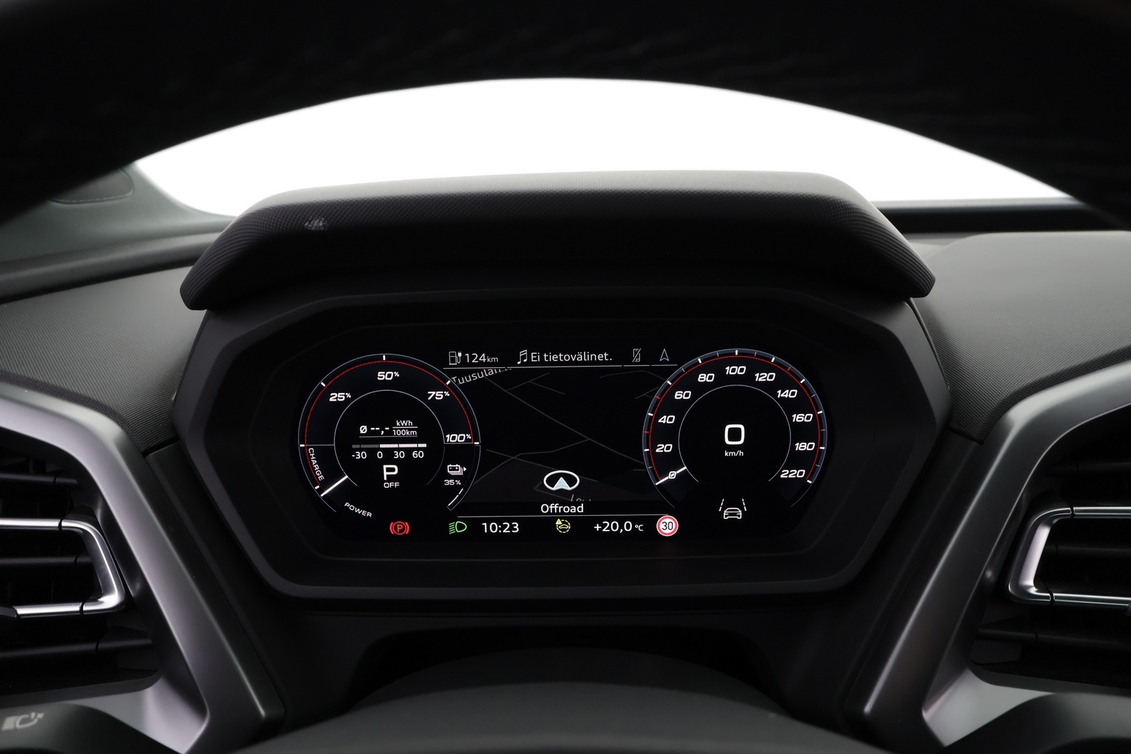 AUDI Q4 e-tron 2022
