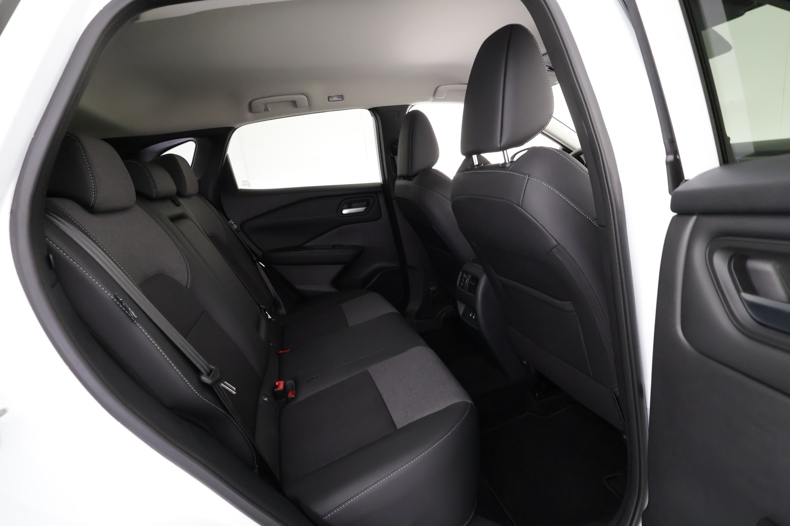 NISSAN Qashqai 2025