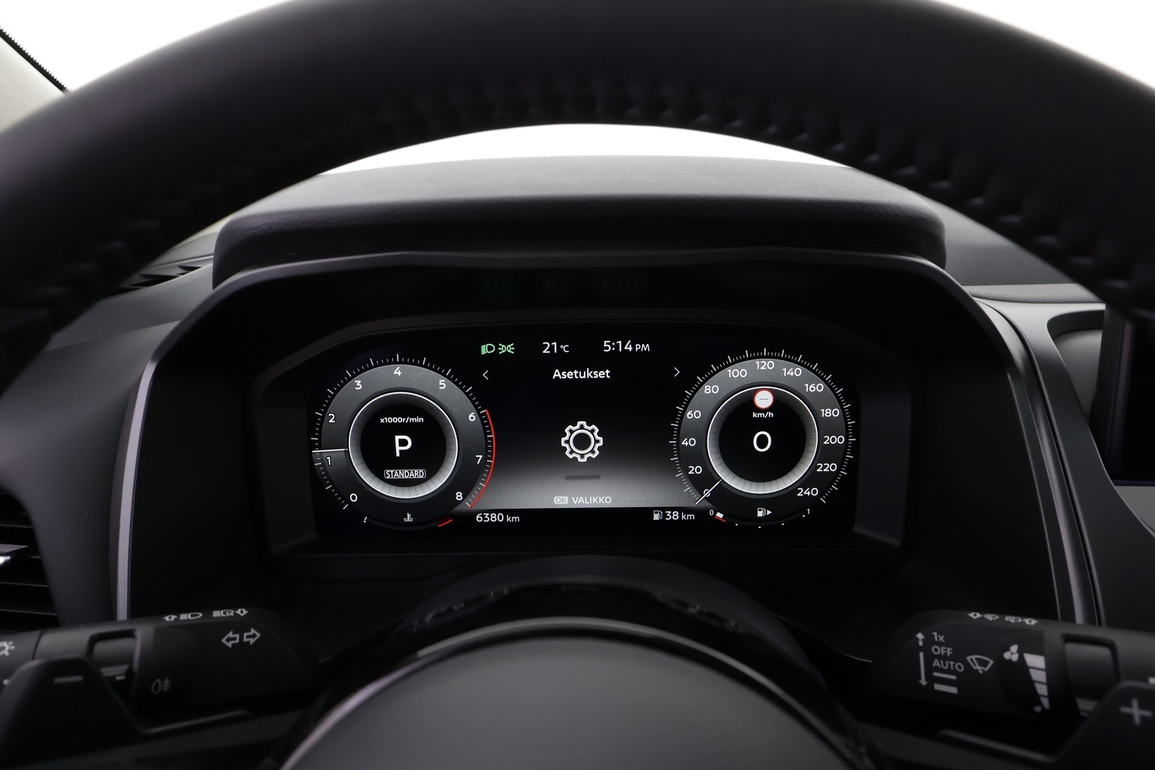 NISSAN Qashqai 2025