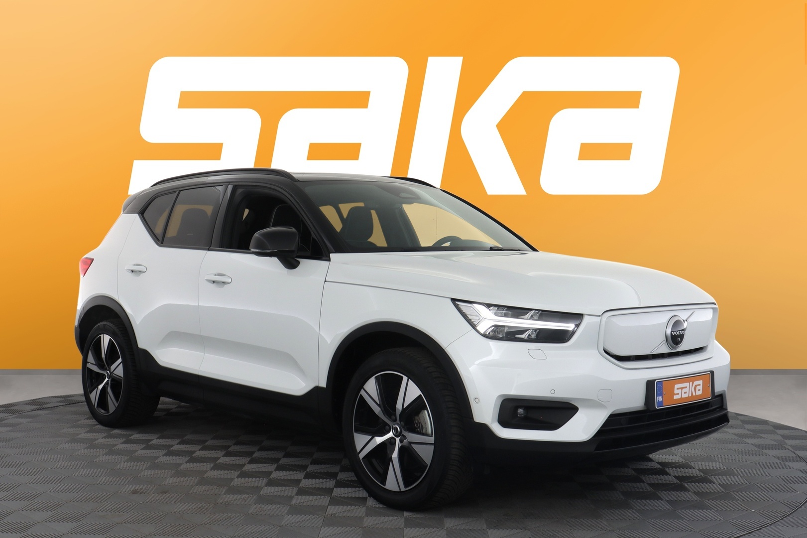 VOLVO XC40 2022