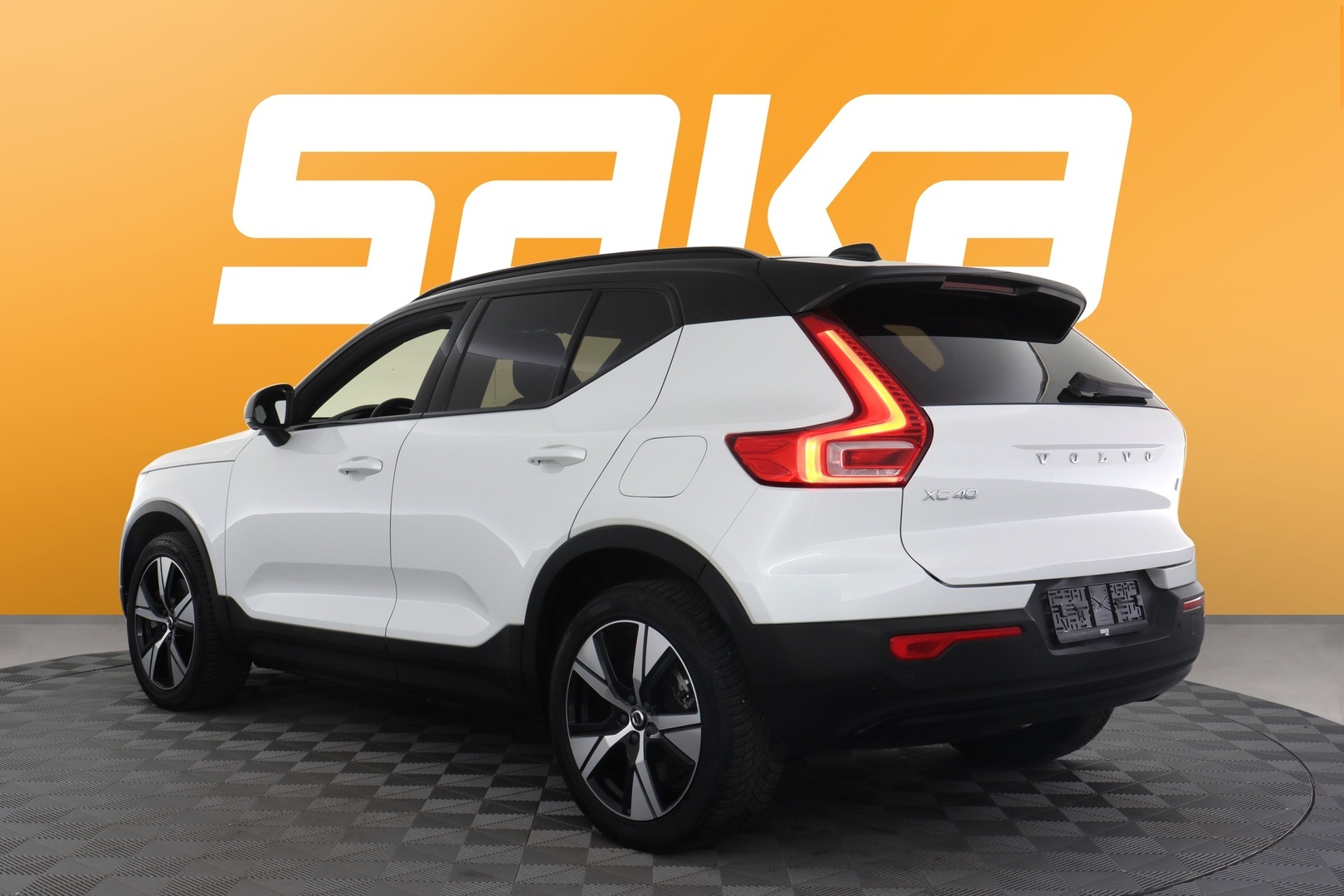 VOLVO XC40 2022